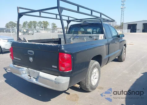 2005 Dodge Dakota Slt from USA, damaged, VIN 1D7HE42K85S214892